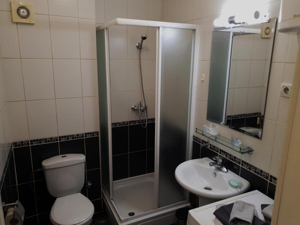 Apartman 64 - Besplatan Parking Za Goste Novi Sad Eksteriør bilde