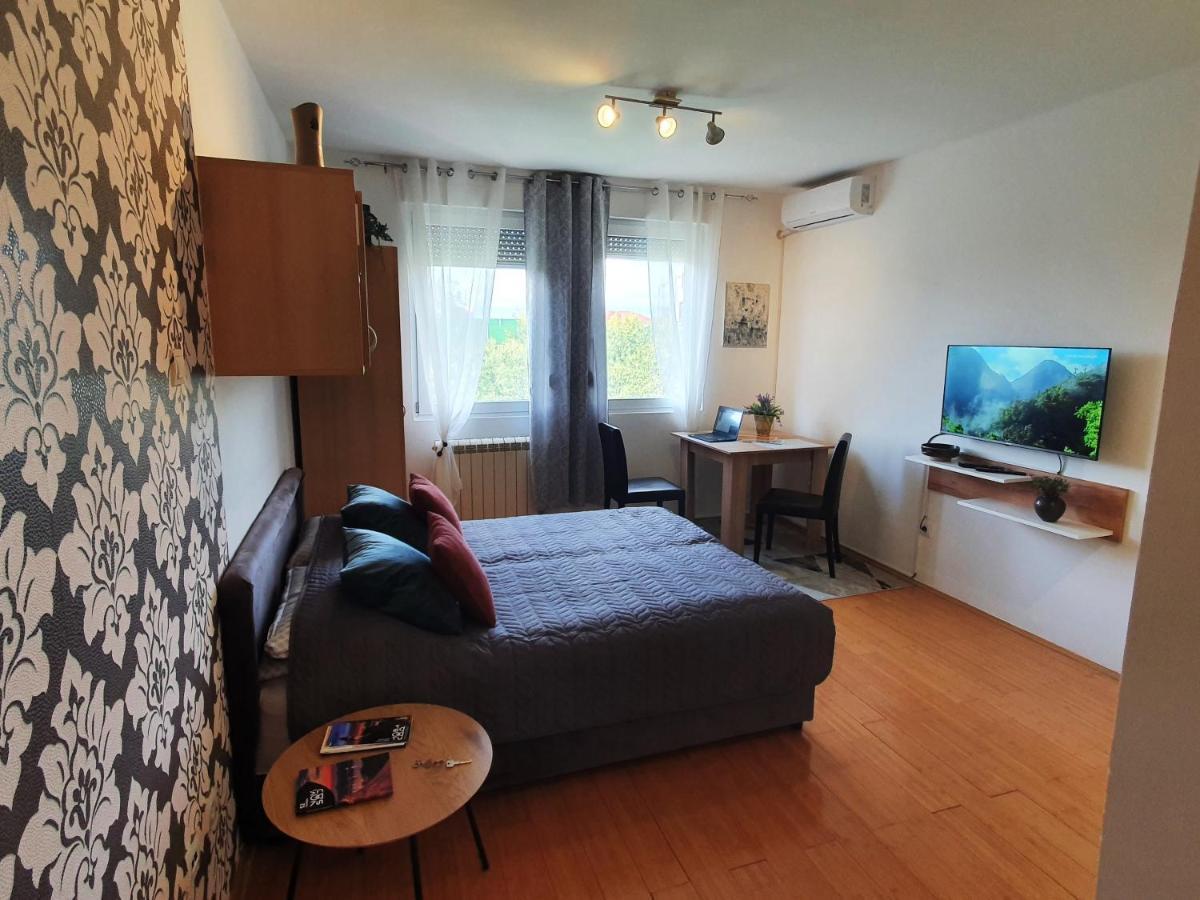 Apartman 64 - Besplatan Parking Za Goste Novi Sad Eksteriør bilde